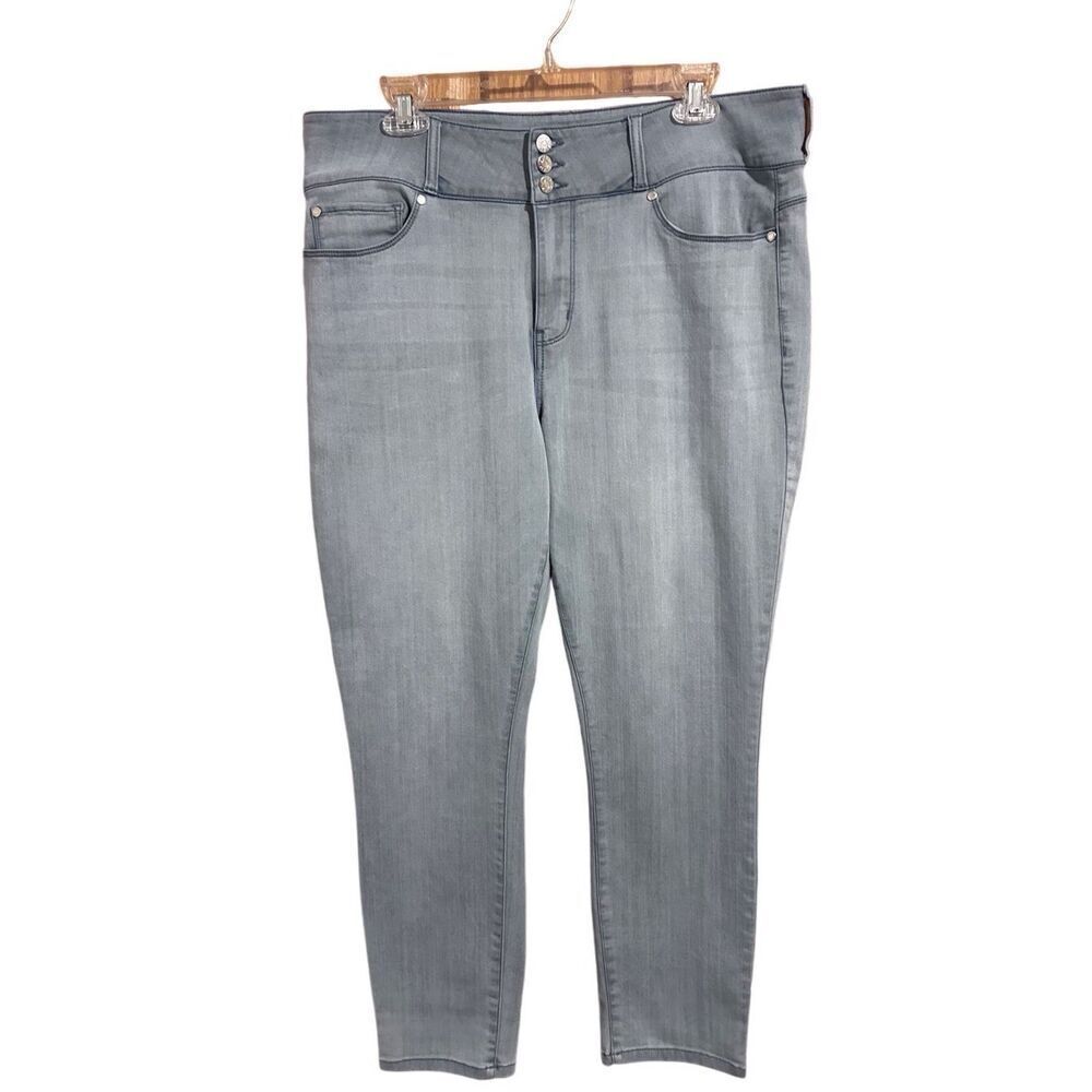 Guess Los Angeles Women’s Size 34 Light Blue Jeans Skinny